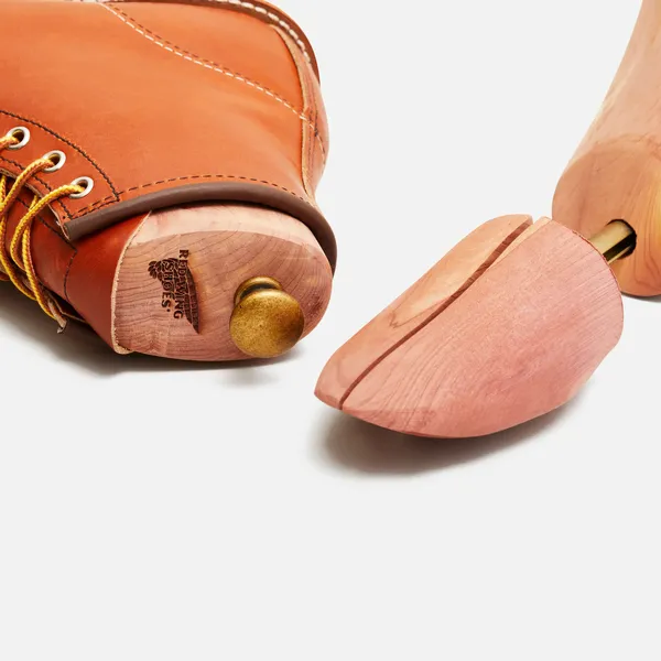 Cedar Boot Tree for Boot Storage 95062 - Image 2